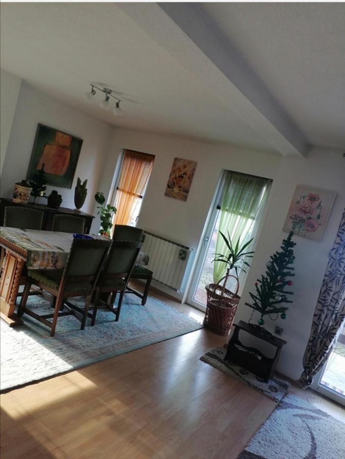 Apartment Amra Tuzla Extérieur photo